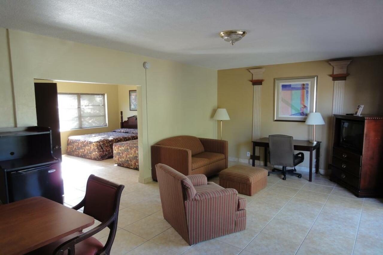 Oceans Beach Resort & Suites Pompano Beach Eksteriør bilde