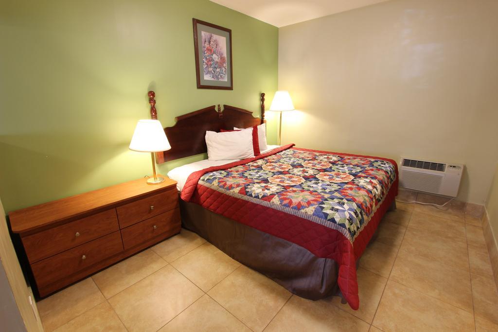 Oceans Beach Resort & Suites Pompano Beach Eksteriør bilde