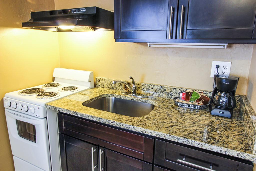 Oceans Beach Resort & Suites Pompano Beach Eksteriør bilde