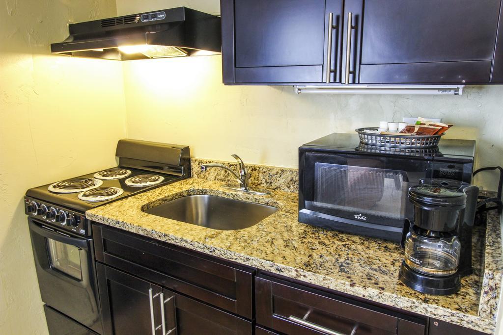 Oceans Beach Resort & Suites Pompano Beach Eksteriør bilde