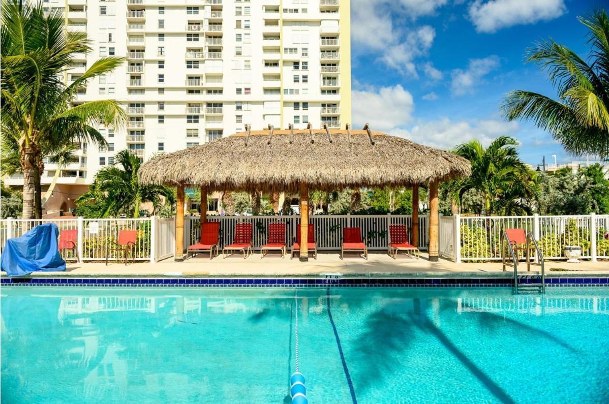 Oceans Beach Resort & Suites Pompano Beach Eksteriør bilde